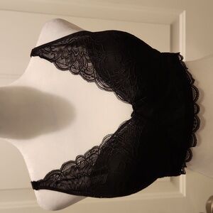 NEW Maidenform Wireless Lace Bra 38C